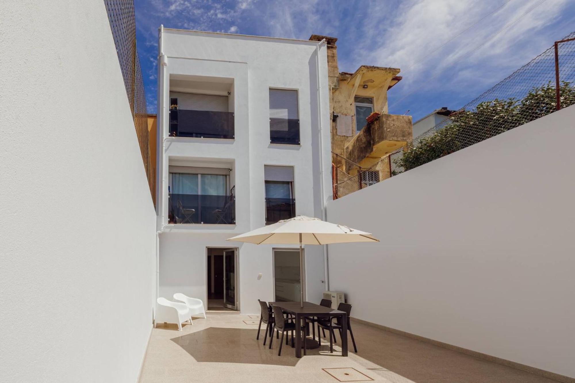 Stylish Apartment With Terrace By Hosty OOporto Exterior foto